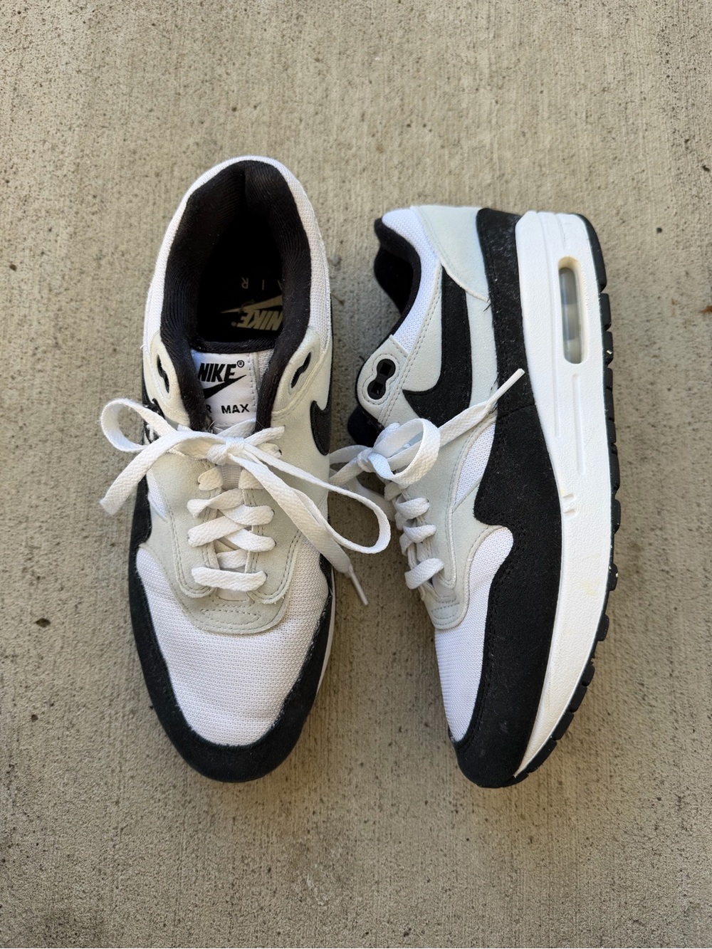Nike Men’s Air Max 1 'White Black' Sneakers size 8.5